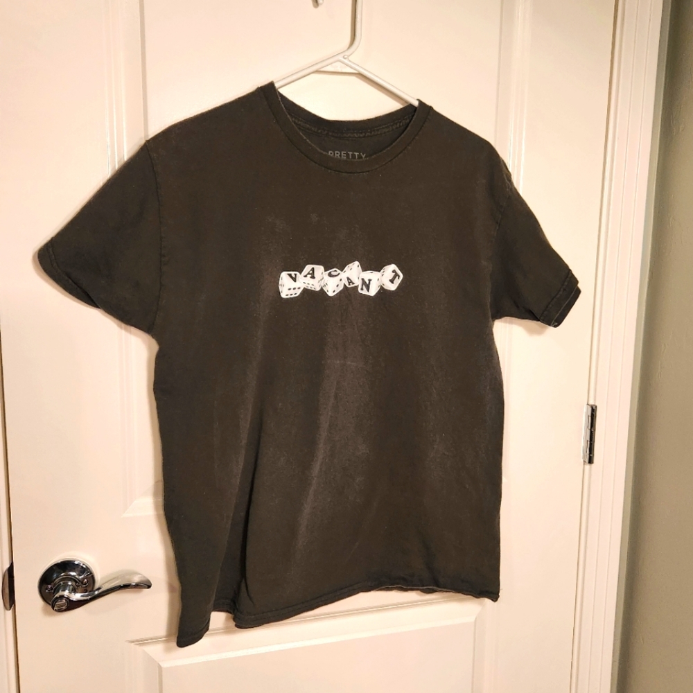 😀  3 For $15  Mens large green t-shirt